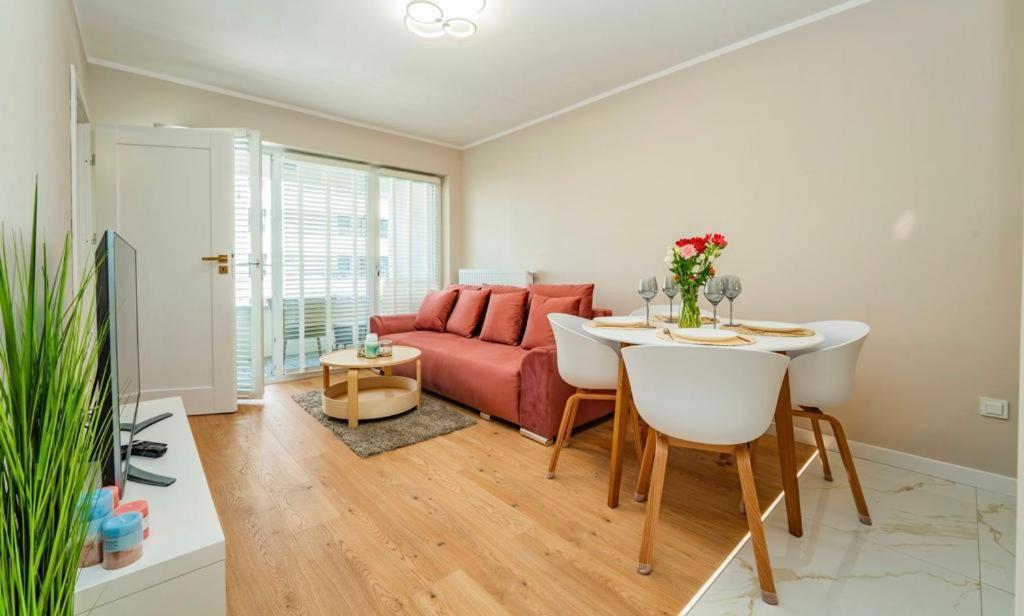 Appartement Sun Towers 86 à Świnoujście Extérieur photo
