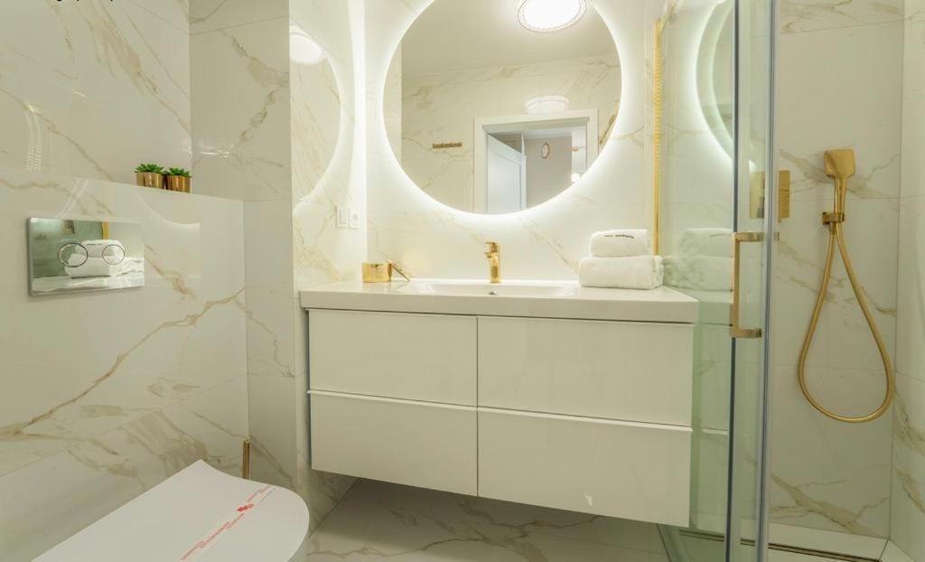 Appartement Sun Towers 86 à Świnoujście Extérieur photo